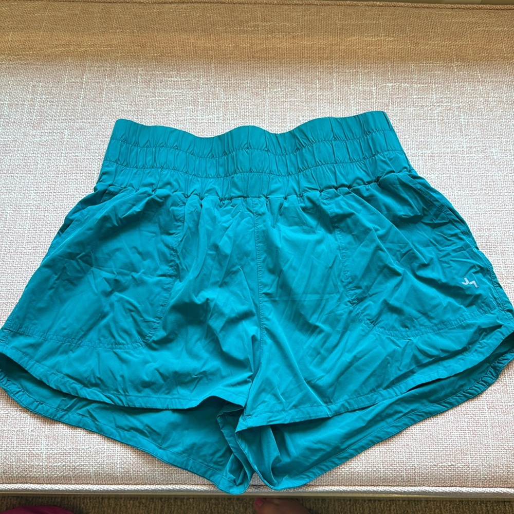Joy Lab high waisted shorts L